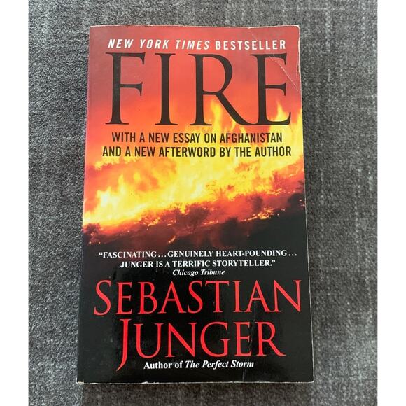 Fire by Sebastian Junger Book‎ - Picture 1 of 2